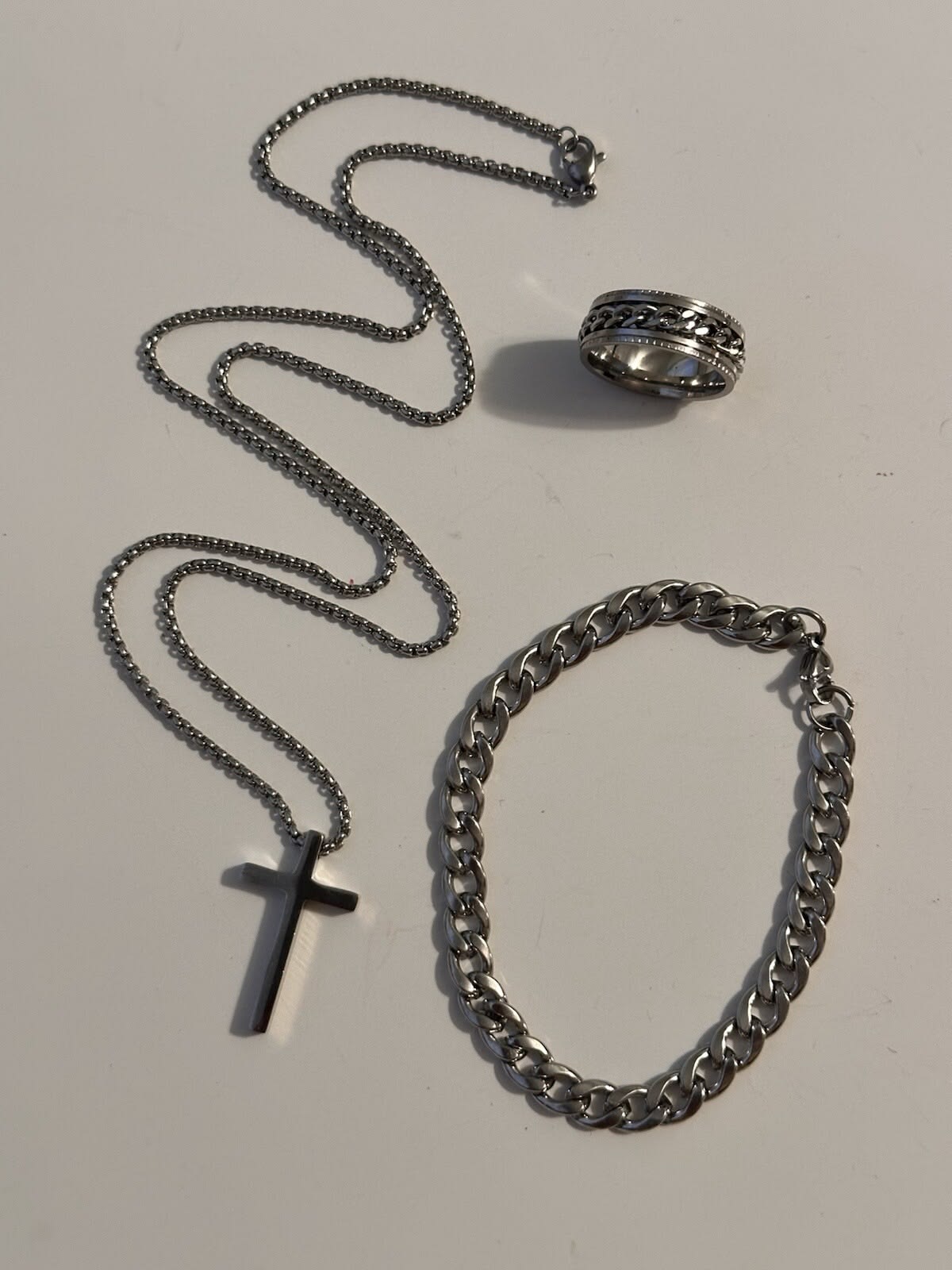 chain and ring